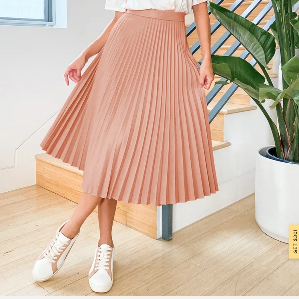 Lulu's Blush Pleated Midi Skirt Small